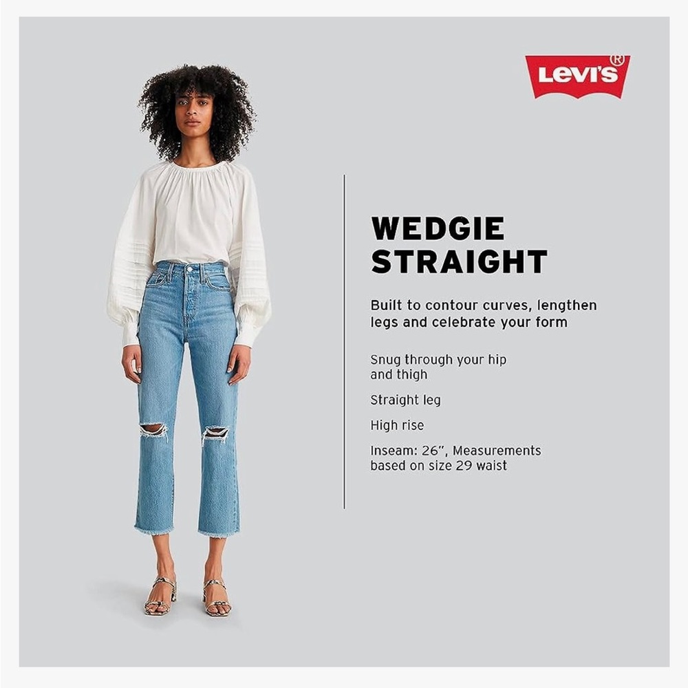 NWT Levi’s Women's Premium Wedgie Straight Jeans. Size 30